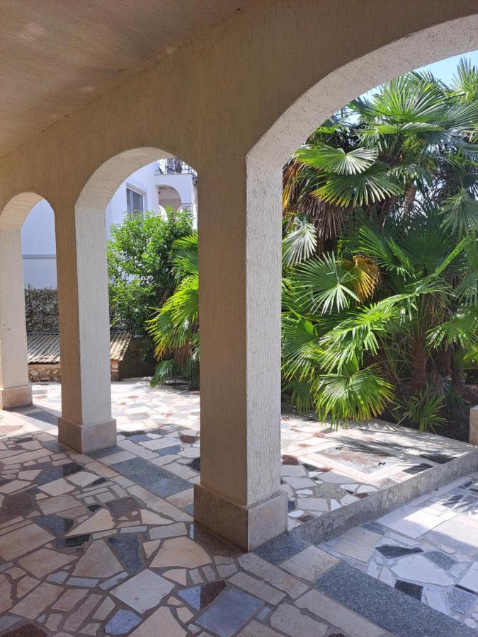 Villa Eucaliptus Istrien Rovinj Bagian luar foto